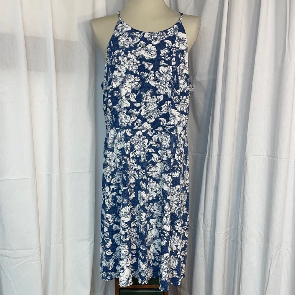 Fortune + Ivy Floral Blue & White Halter Neck Midi Dress. Size 2X.